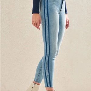 Blue Denim Jeans W stripes Pacsun